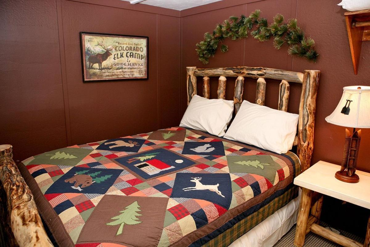 Triple R Cottages- 5 Cabin Estes Park Extérieur photo
